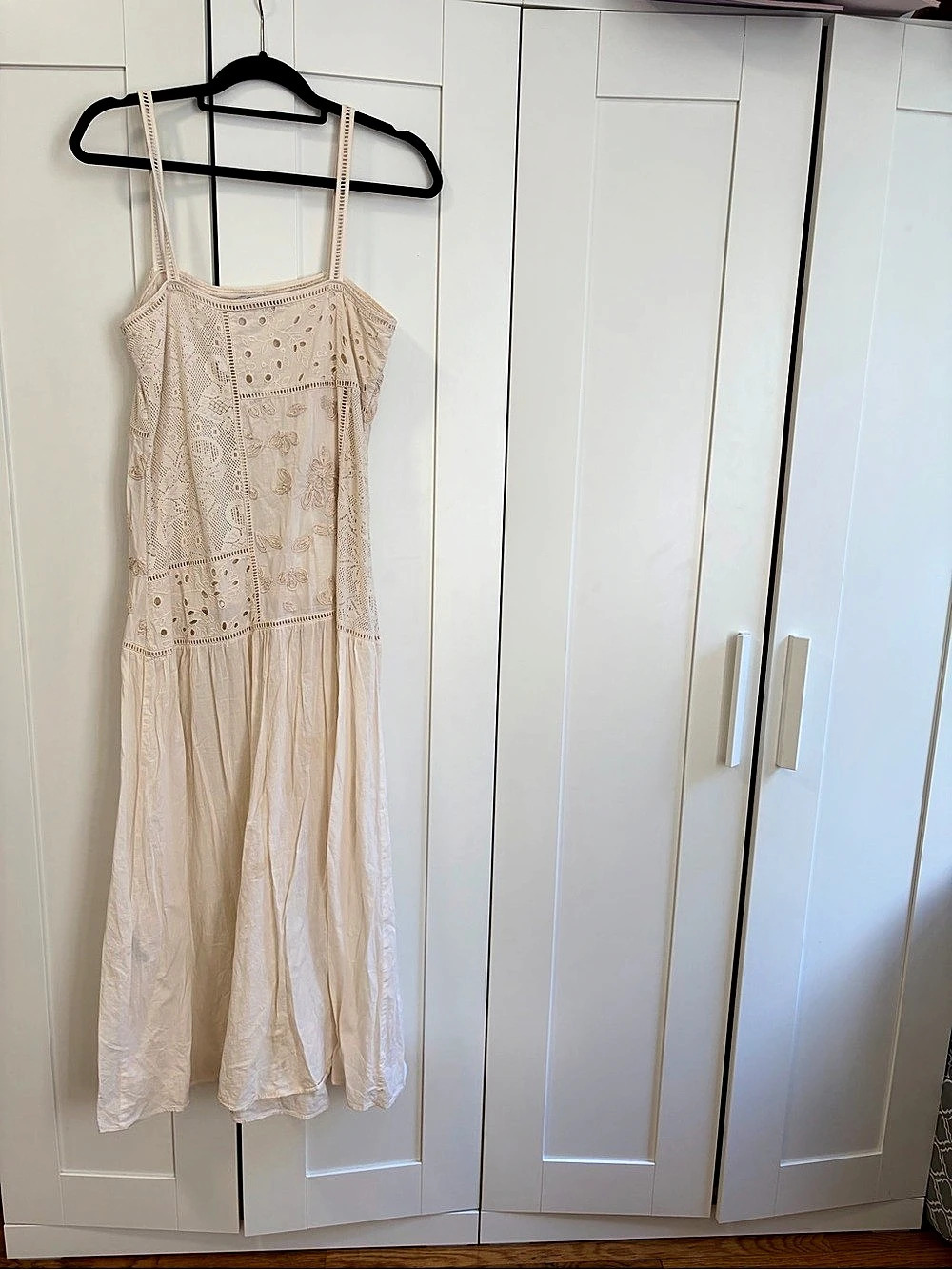 Zara Floral Maxi Dress in Cream Size Small